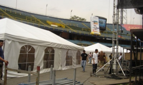 Carpa Estadio Atanasio Girardot para camerino artista.